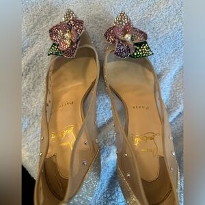 Christian Louboutin Feerica embellishedpumps